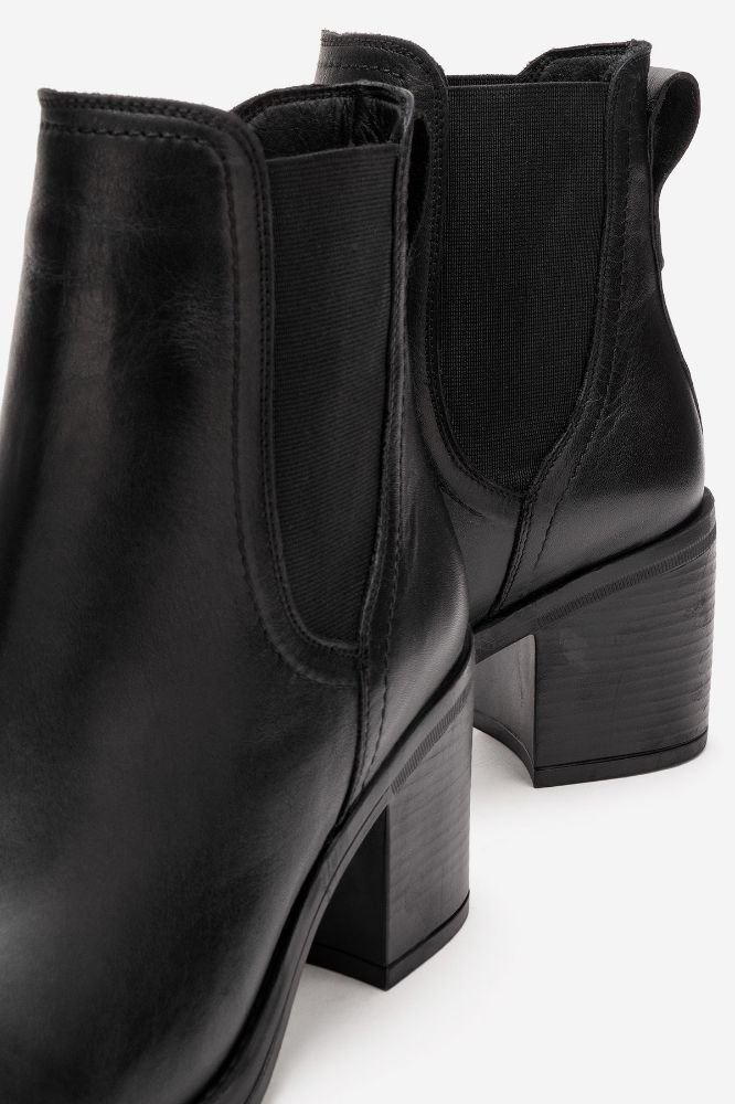 Kadın Deri Lastikli Topuklu Bot SIYAH PNC1306 resmi