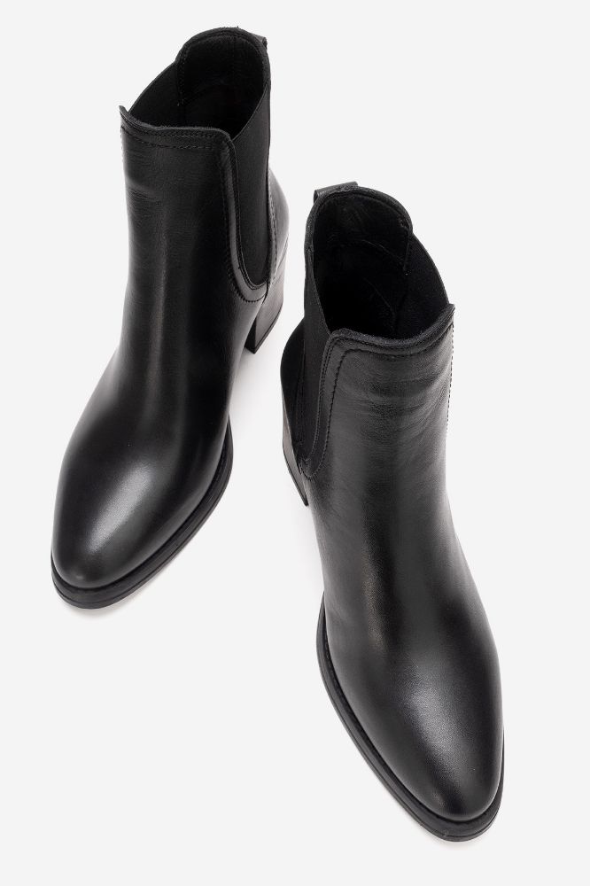 Kadın Deri Lastikli Topuklu Bot SIYAH PNC1306 resmi