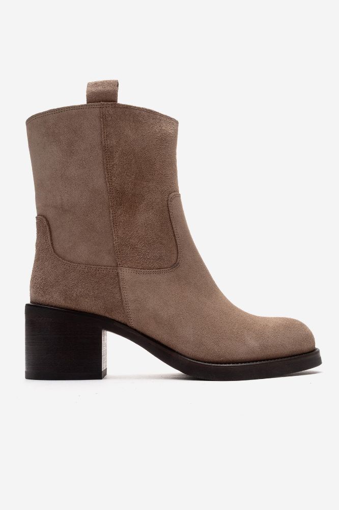 kadin-deri-kalin-topuklu-bot-KUM SUET-PNC1350-0103781_0