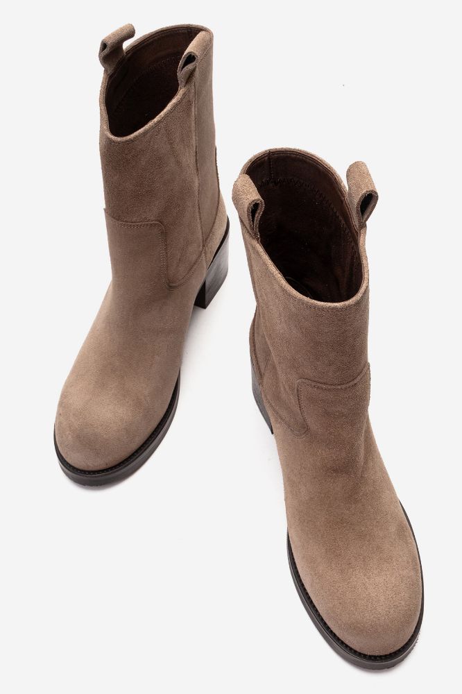 kadin-deri-kalin-topuklu-bot-KUM SUET-PNC1350-0103785_0